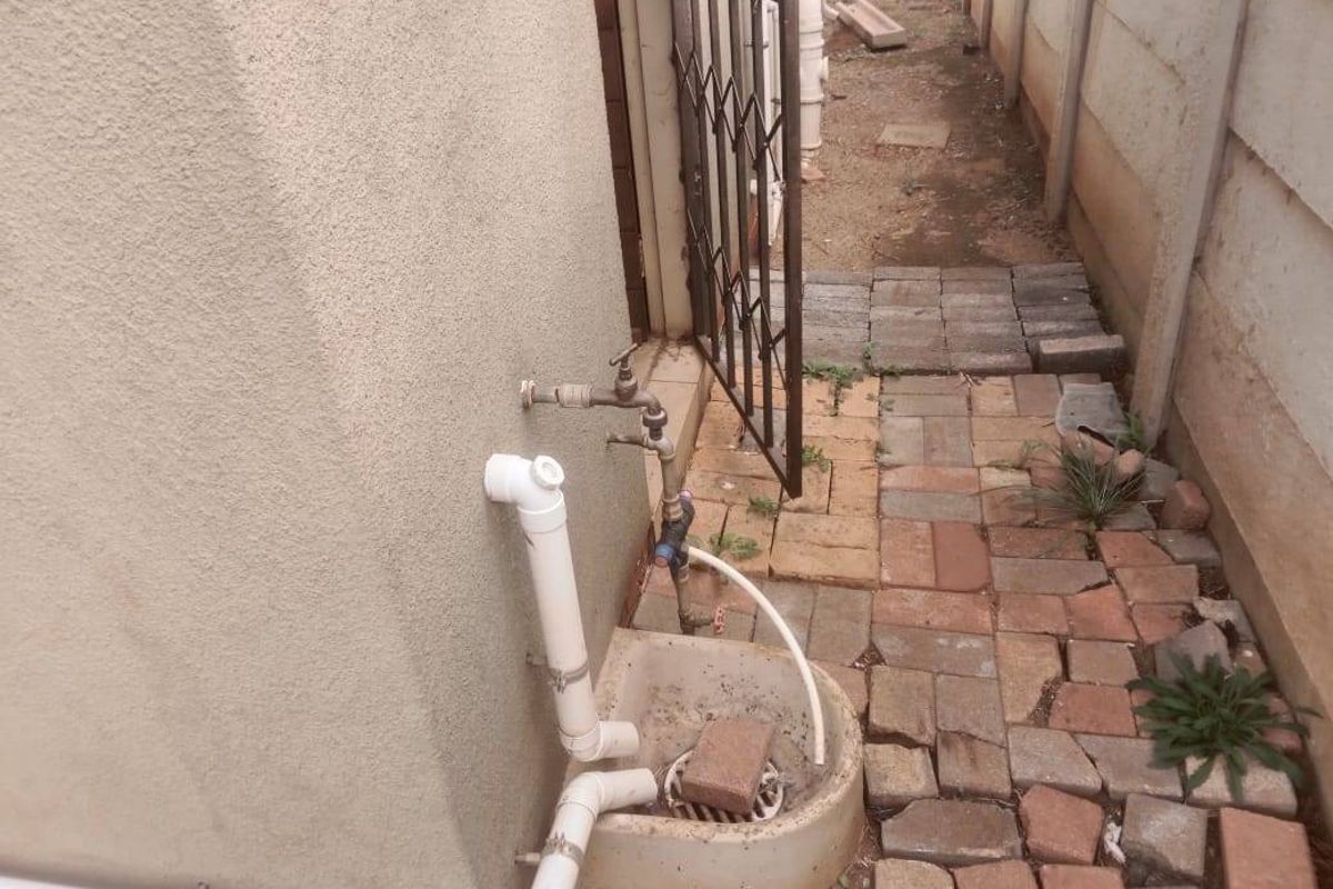 House For Sale In Alberton - Photo 5