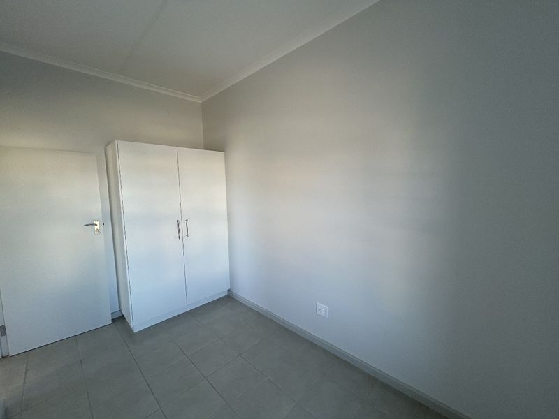 Apartment For Sale In Blouberg - Photo 5