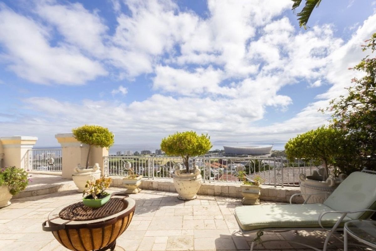 House For Sale In Cape Town - Photo 4
