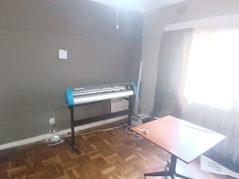 House For Sale In Vereeniging - Photo 9