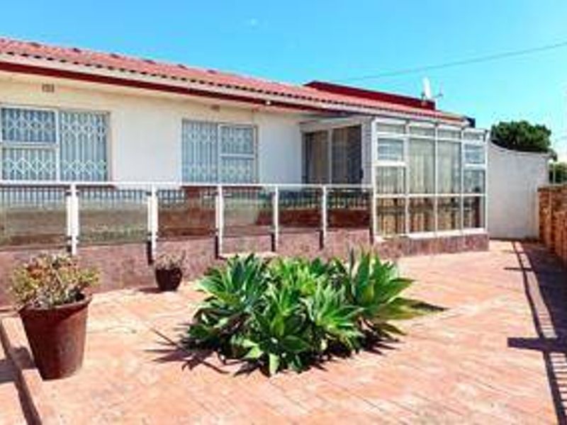 House For Sale In Port Elizabeth - Photo 6