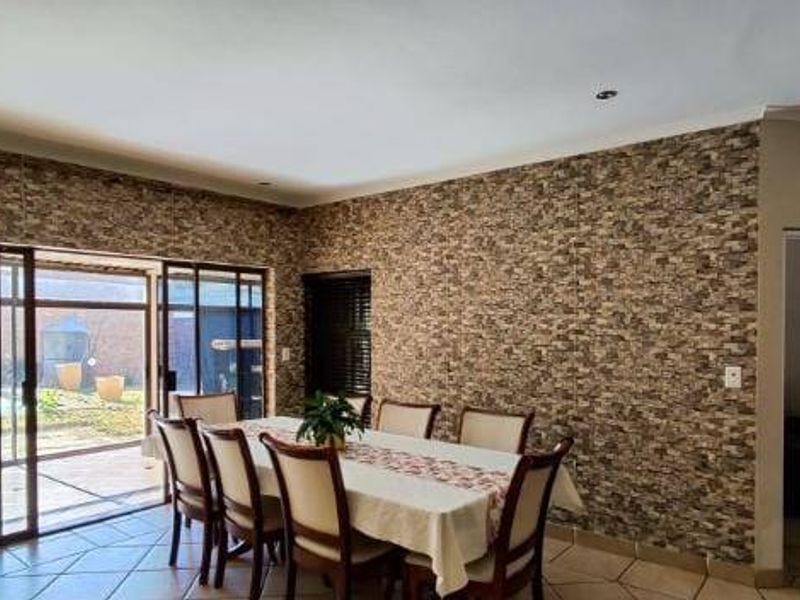 House For Sale In Kempton Park - Photo 5