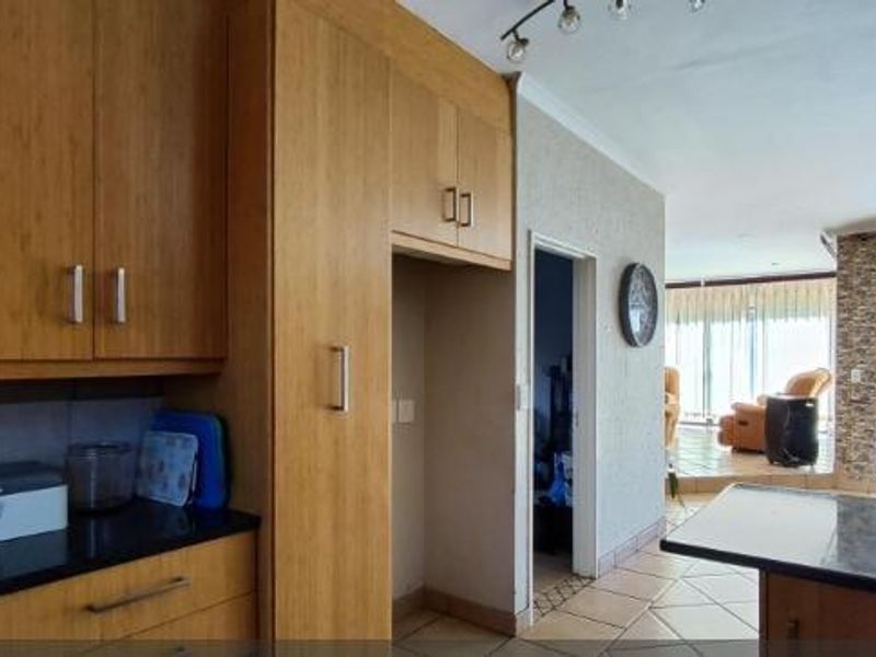 House For Sale In Kempton Park - Photo 3
