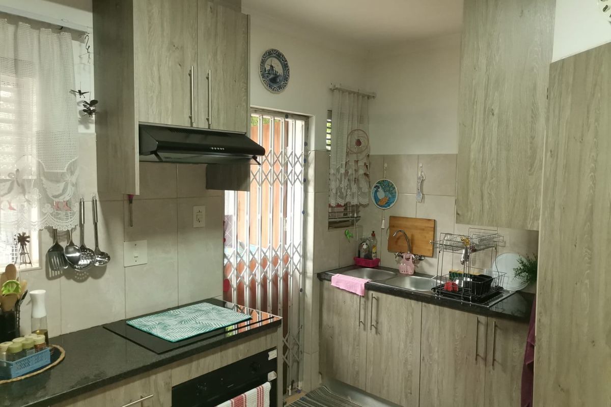 House For Sale In Pretoria - Photo 3