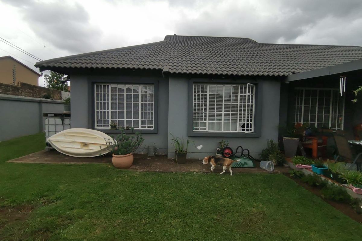 House For Sale In Pretoria - Photo 4