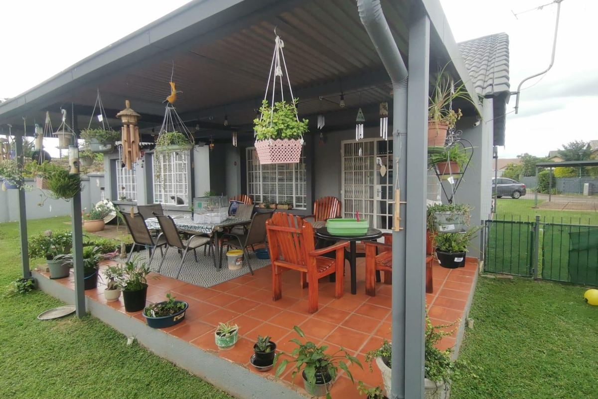 House For Sale In Pretoria - Photo 2