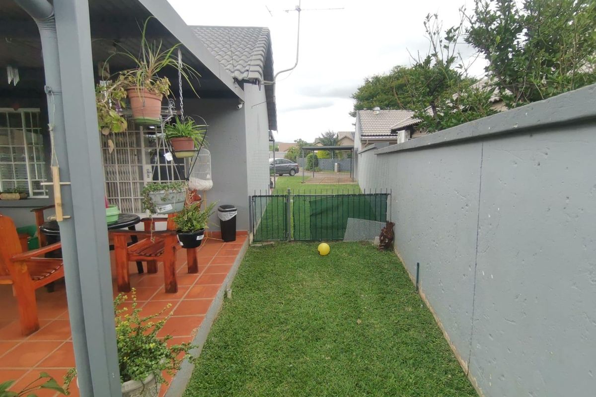 House For Sale In Pretoria - Photo 3
