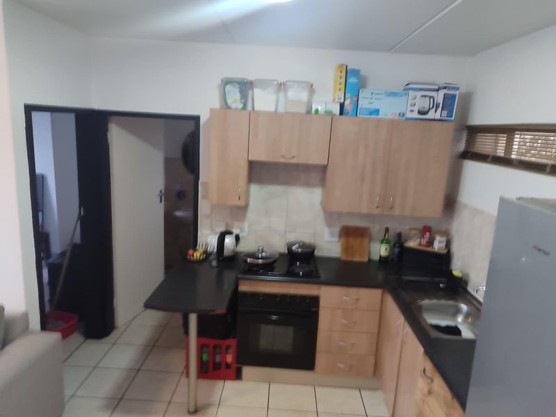 Apartment For Sale In Boksburg - Photo 3