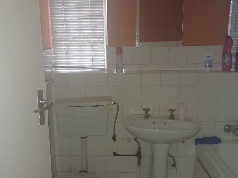 Apartment For Sale In Pretoria - Photo 6