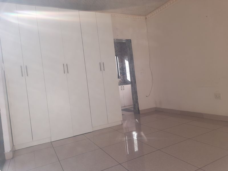 Cluster Rental Monthly In Durban - Photo 3