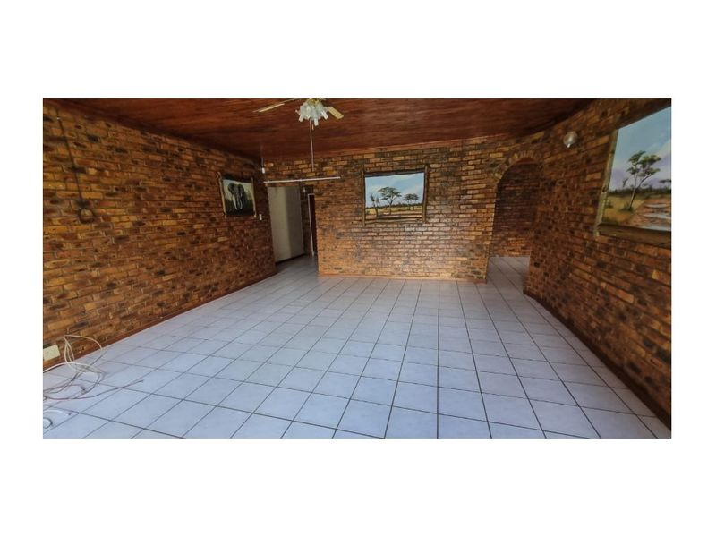 House For Sale In Delmas - Photo 2