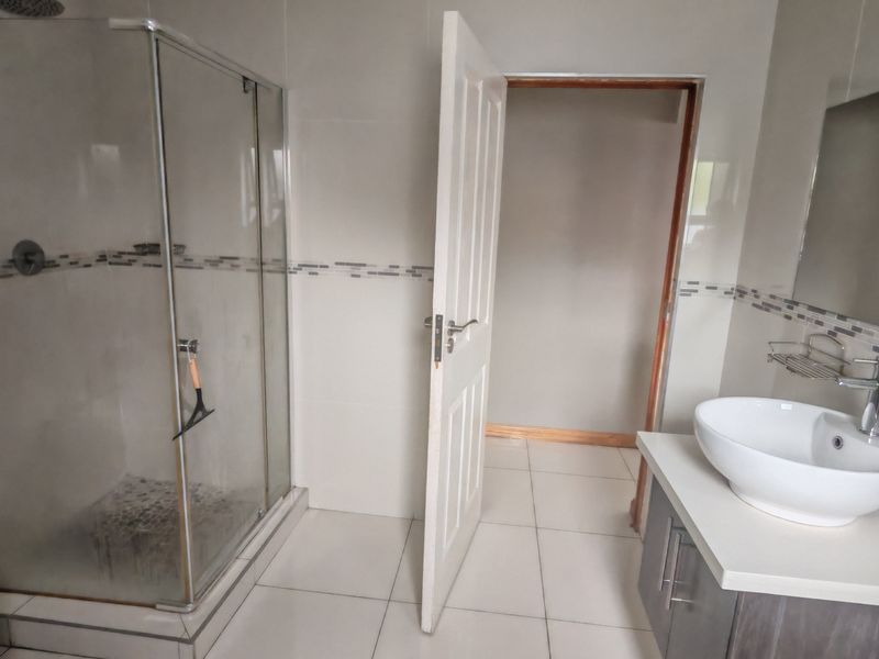 Apartment For Sale In Akasia - Photo 5