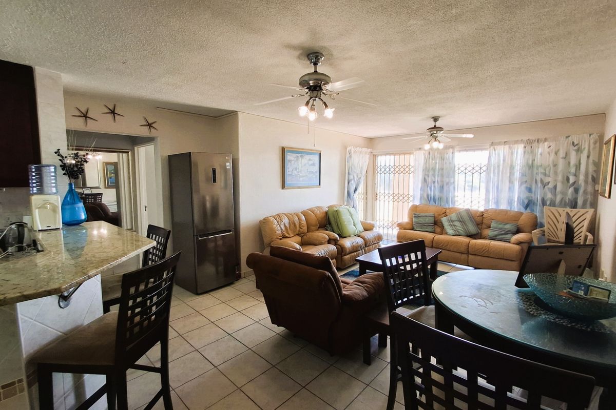 Apartment For Sale In Margate - Photo 4