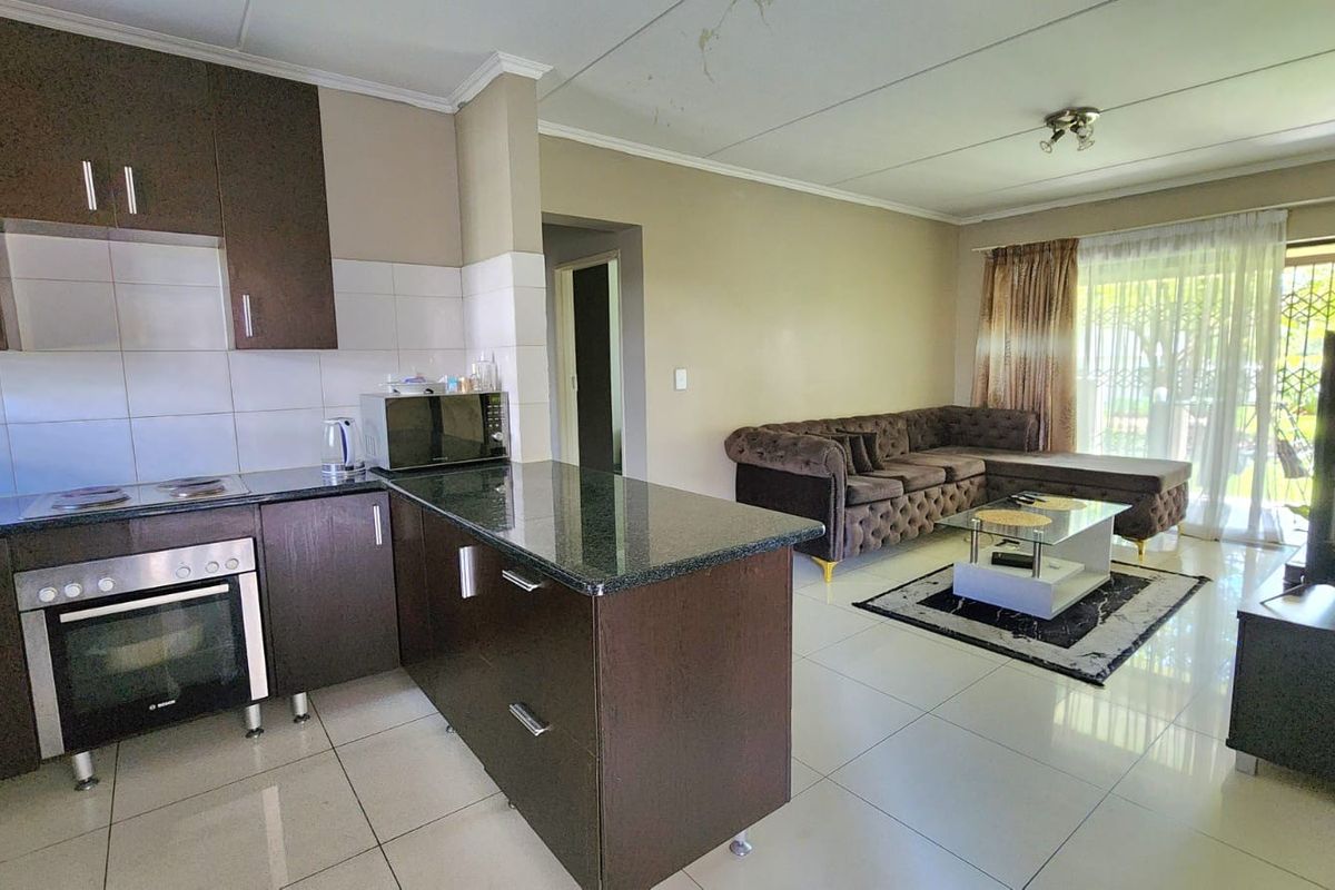 Apartment For Sale In Midrand - Photo 3