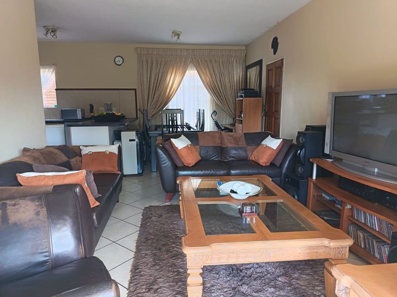 Apartment Rental Monthly In Centurion - Photo 4