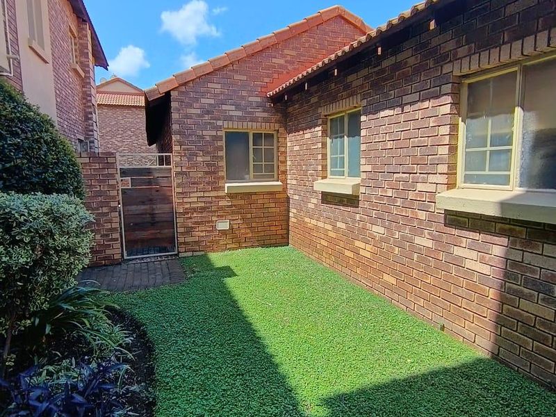 Apartment Rental Monthly In Centurion - Photo 1