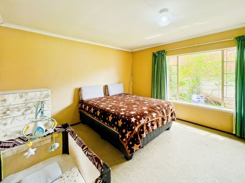 Townhouse For Sale In Centurion - Photo 6