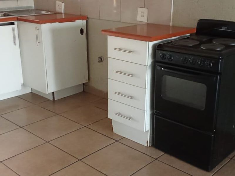 Apartment Rental Monthly In Springs - Photo 5