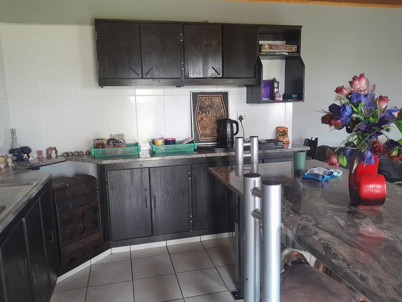 House For Sale In Benoni - Photo 8
