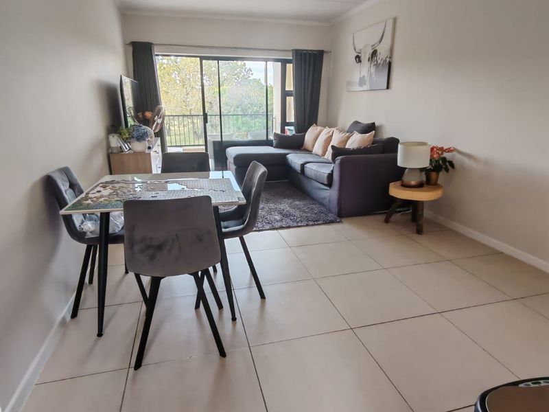 Apartment For Sale In Midrand - Photo 6