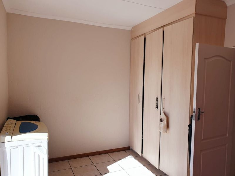 Apartment Rental Monthly In Potchefstroom - Photo 7