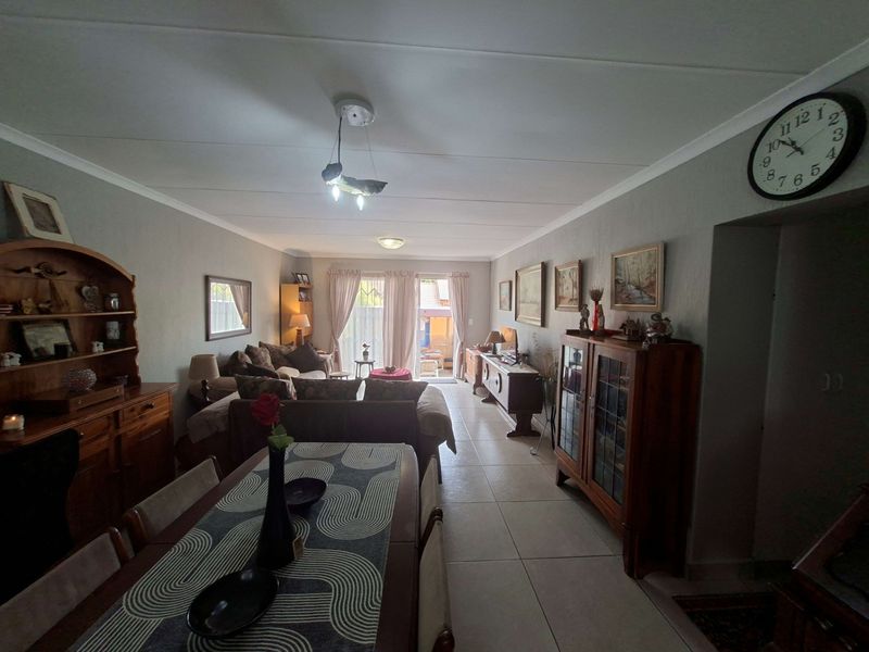 Townhouse For Sale In Roodepoort - Photo 8