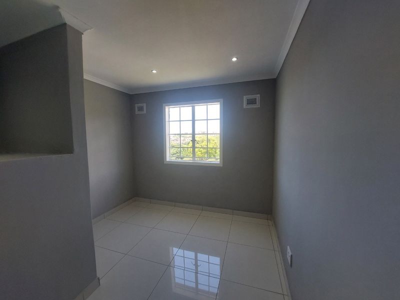 House Rental Monthly In Phoenix - Photo 6