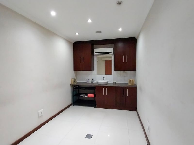 Commercial For Sale In Margate - Photo 9