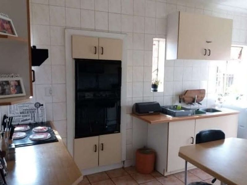 House Rental Monthly In Nigel - Photo 9