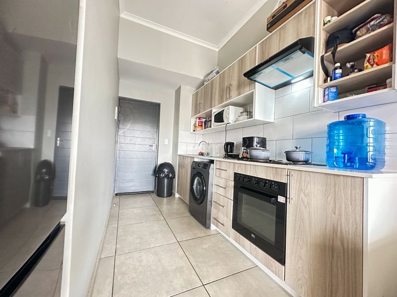 Apartment For Sale In Kempton Park - Photo 4