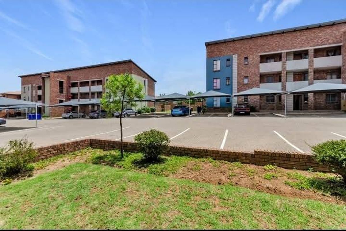 Apartment For Sale In Centurion - Photo 2