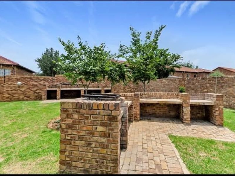 Apartment For Sale In Centurion - Photo 4