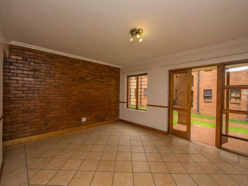 Apartment Rental Monthly In Midrand - Photo 8
