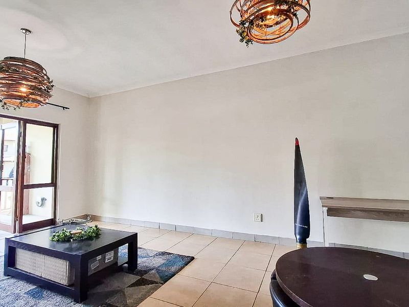 Apartment For Sale In Sandton - Photo 8