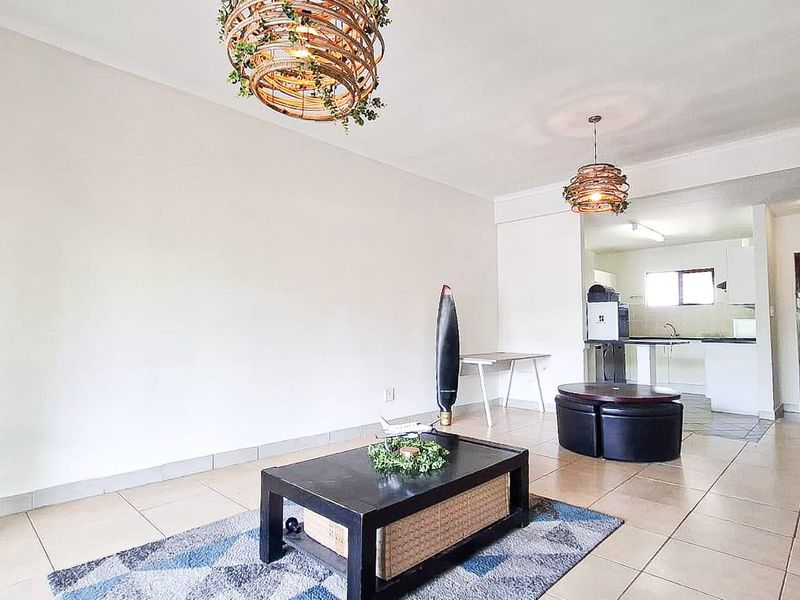 Apartment For Sale In Sandton - Photo 3