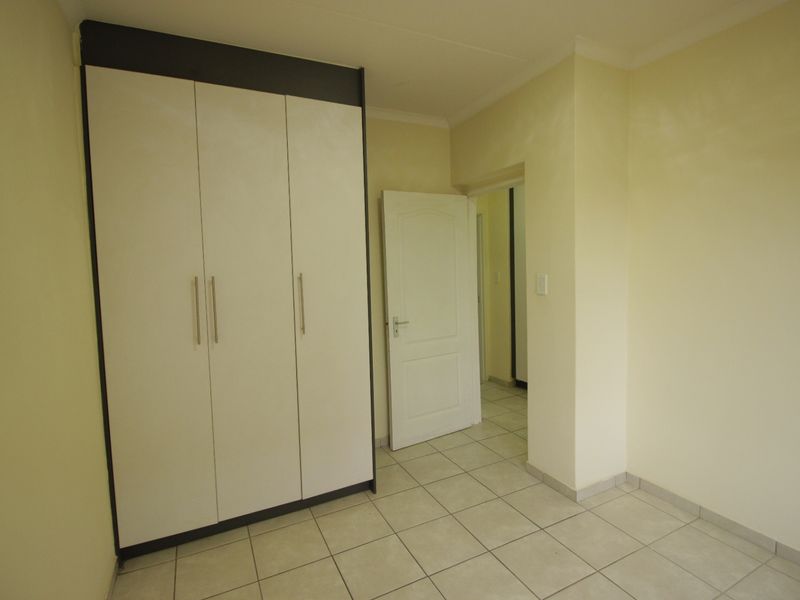 Apartment For Sale In Benoni - Photo 9