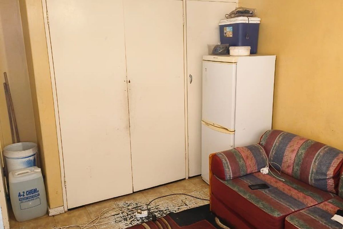 Apartment For Sale In Pretoria - Photo 4