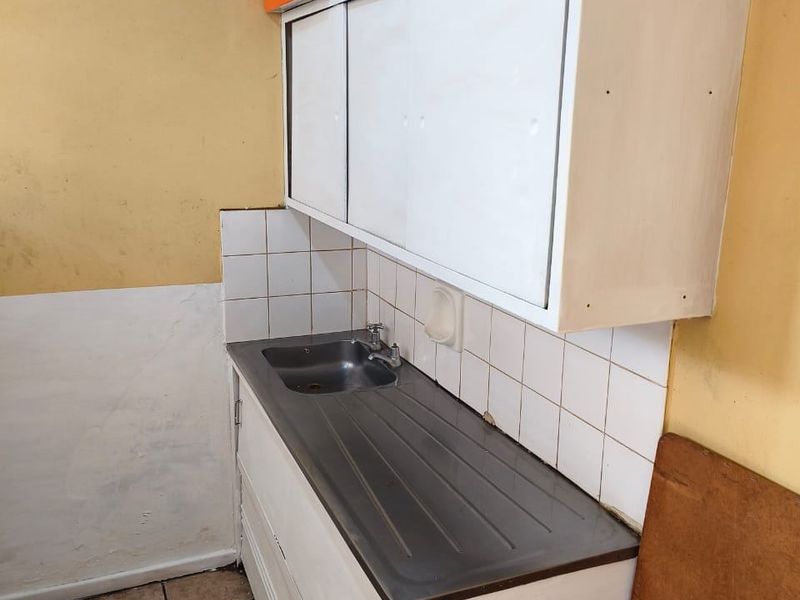 Apartment For Sale In Pretoria - Photo 7