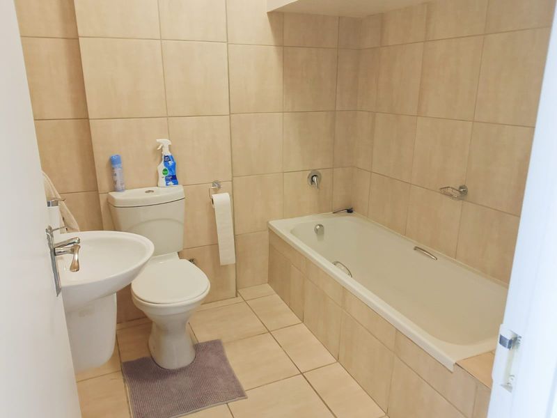 Apartment For Sale In Blackheath - Photo 7