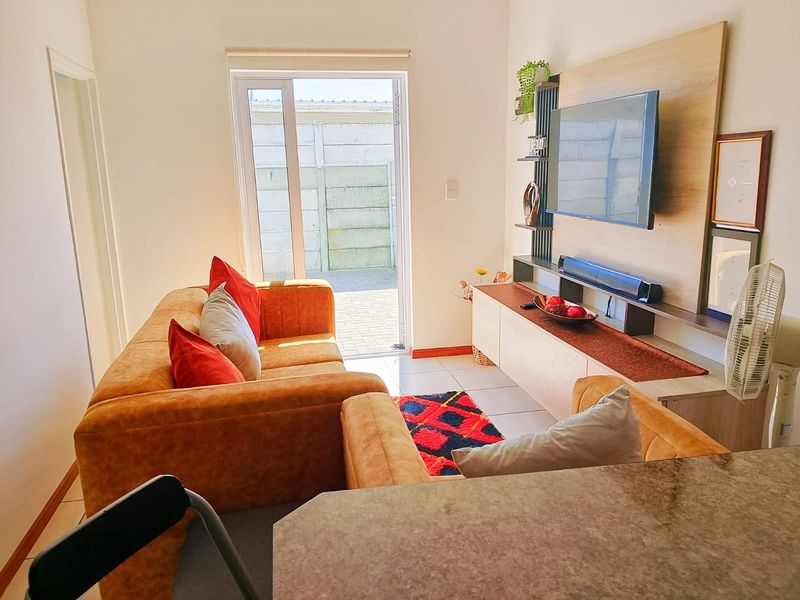 Apartment For Sale In Blackheath - Photo 3