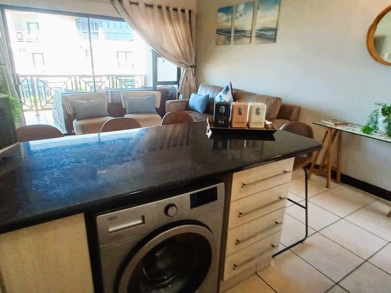 Apartment For Sale In Margate - Photo 6