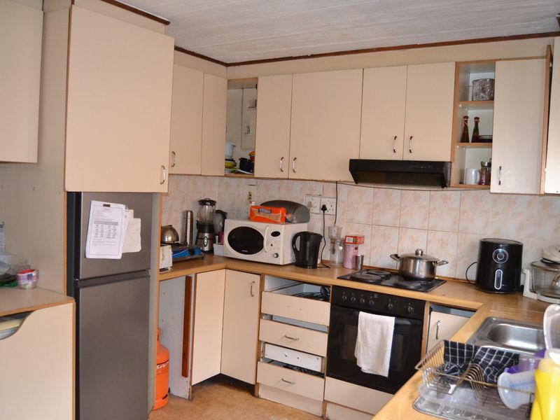 House Sold In Mitchells Plain - Photo 7