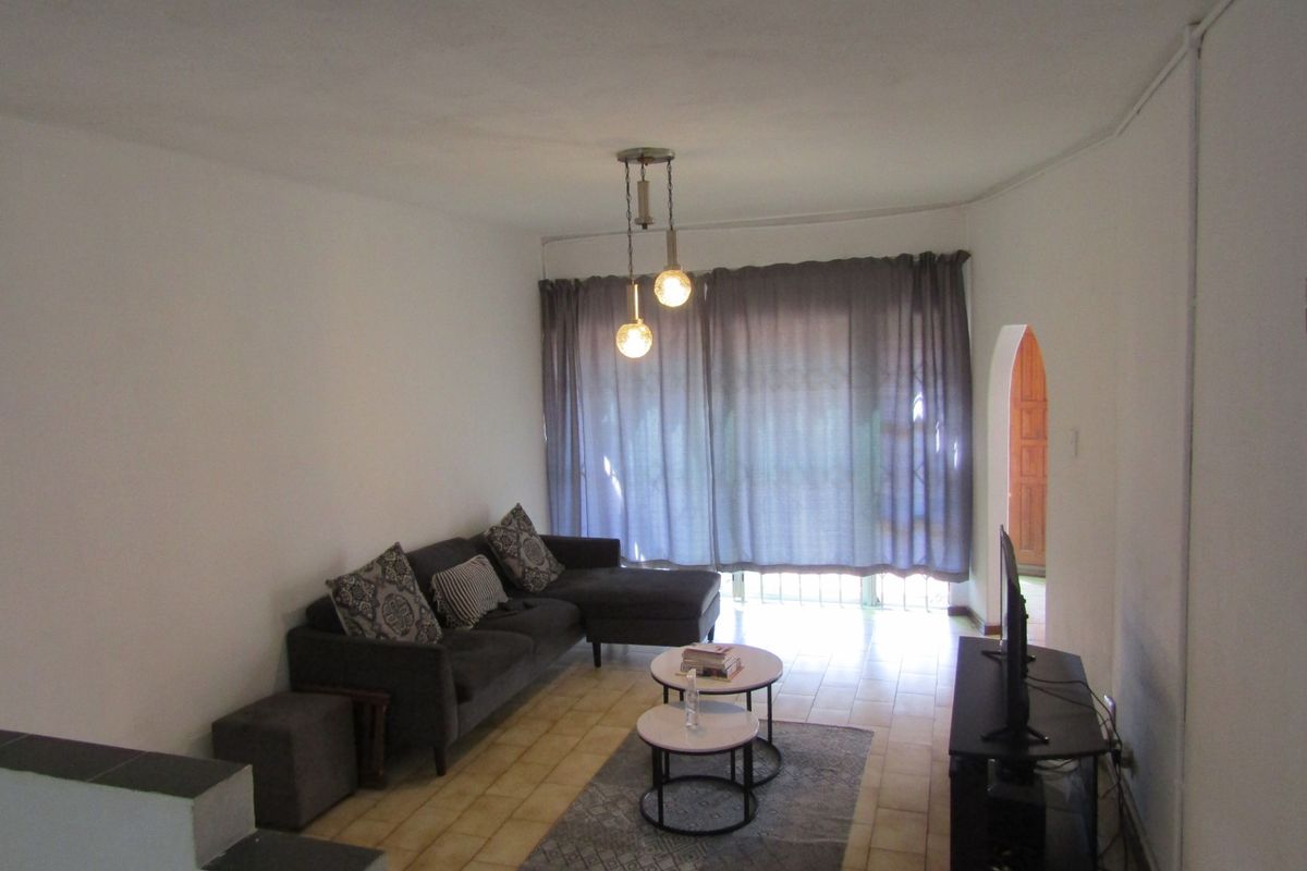 Townhouse For Sale In Johannesburg - Photo 4