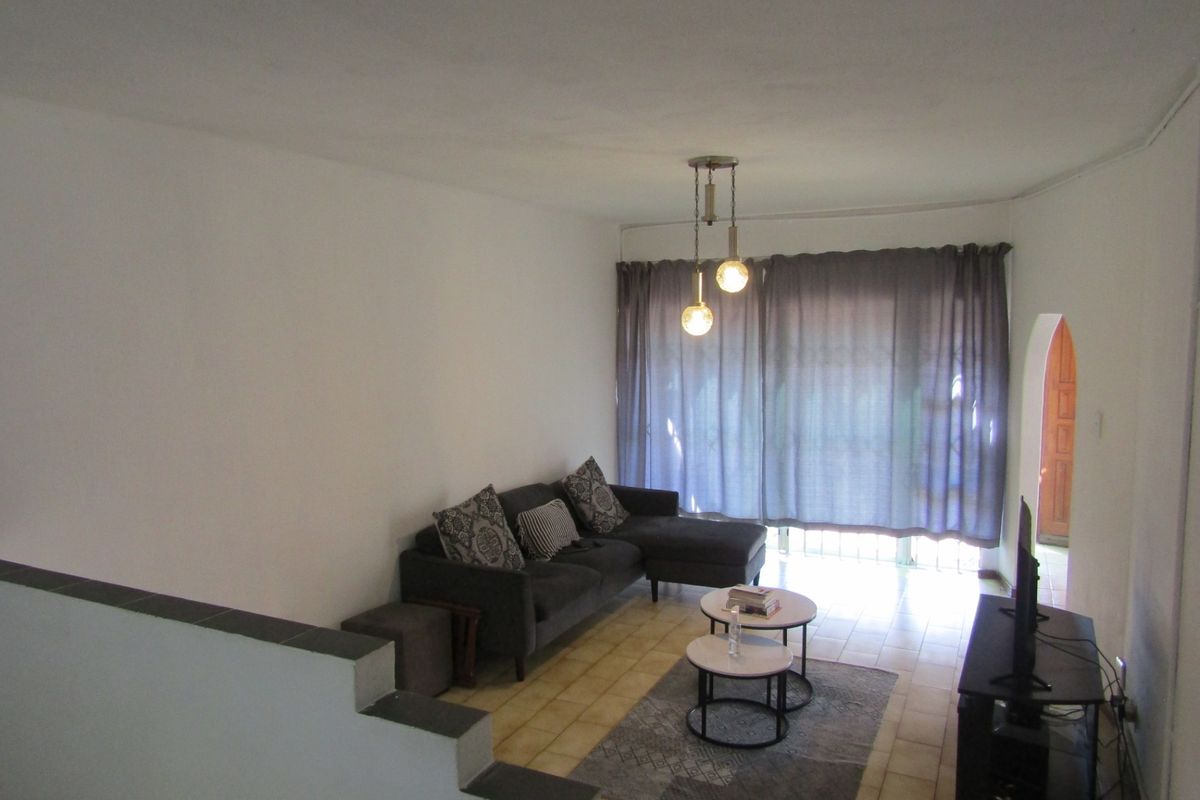 Townhouse For Sale In Johannesburg - Photo 5