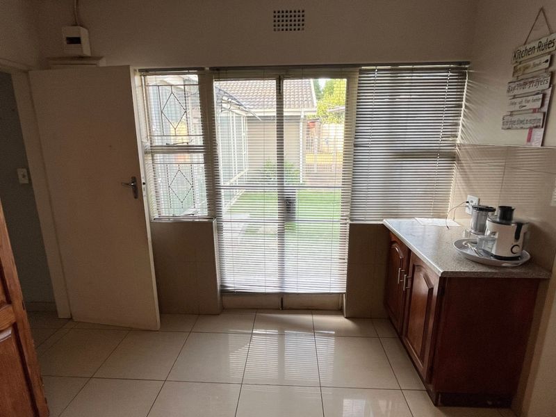 House Rental Monthly In Benoni - Photo 9