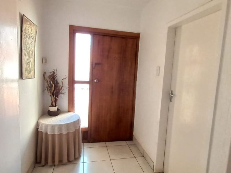 Townhouse For Sale In Pretoria - Photo 10