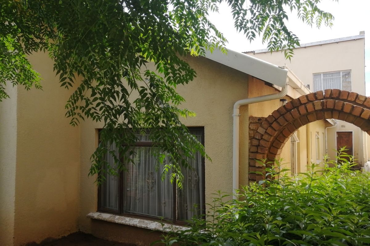 House For Sale In Soweto - Photo 4