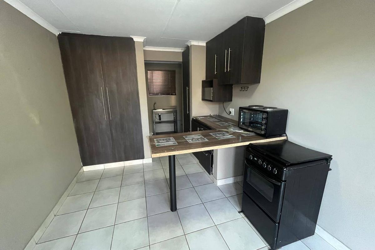 House Rental Monthly In Eikenhof - Photo 2