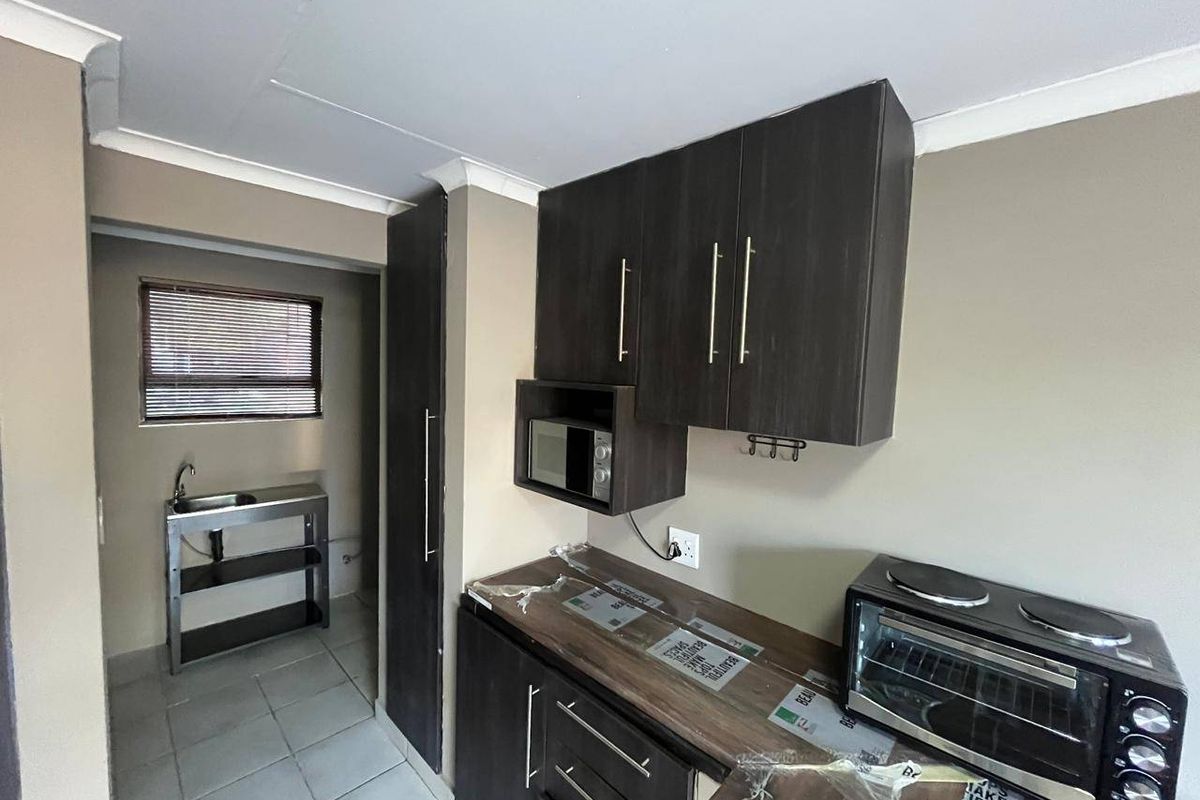 House Rental Monthly In Eikenhof - Photo 3