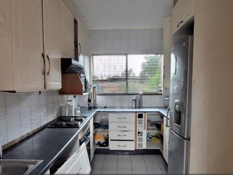 House For Sale In Benoni - Photo 2